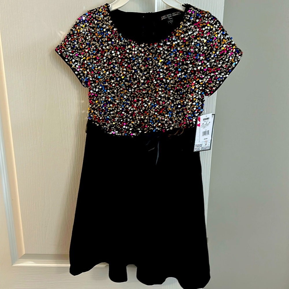NWT Girl’s Three Pink Hearts formal dress with headband